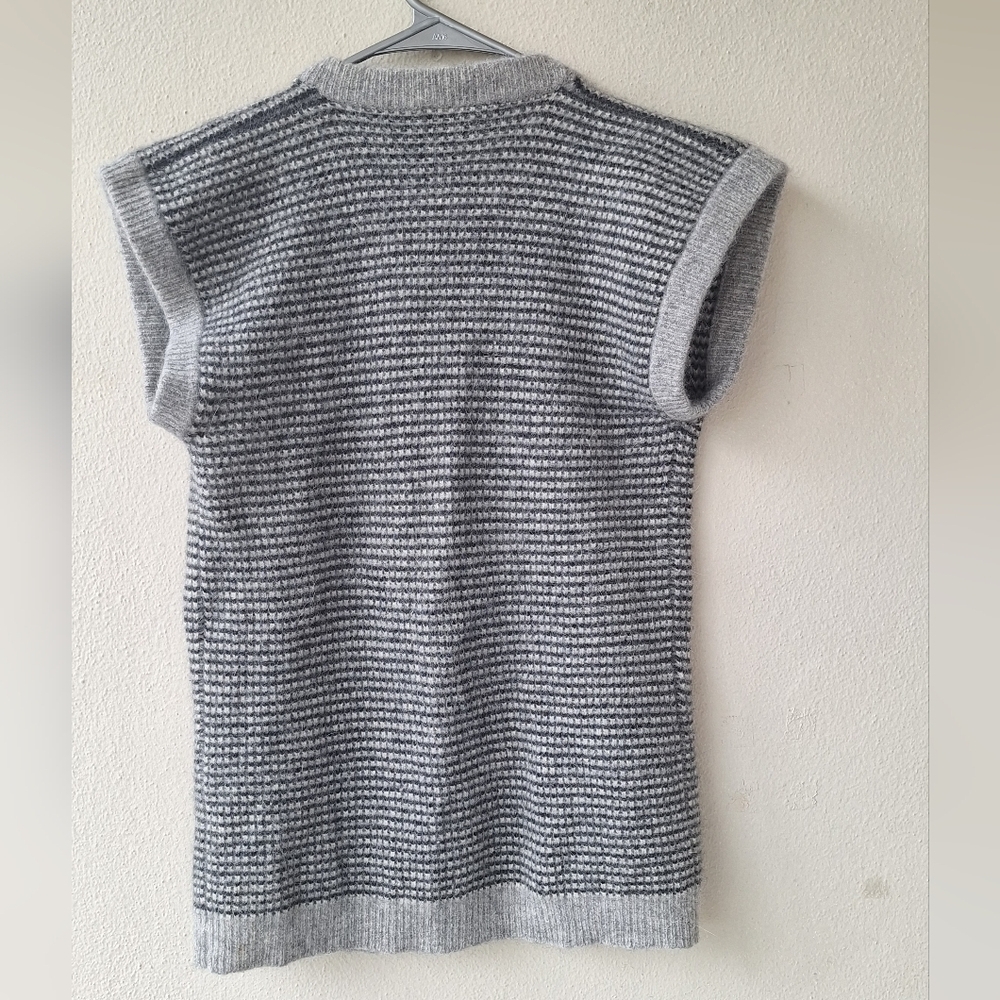 Christian Dior Vintage Lanswool Angora Gray Knit Women's Sweater Vest Size M - Picture 3 of 7